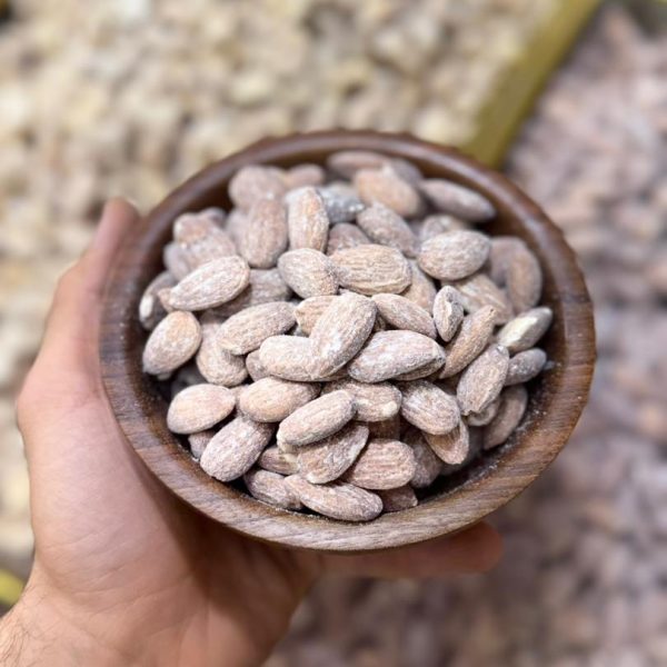 مغز بادام آردی ( گردی )  وارداتی اعلاء