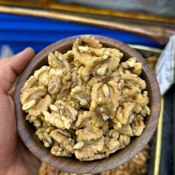 مغز گردو تویسرکان اعلاء